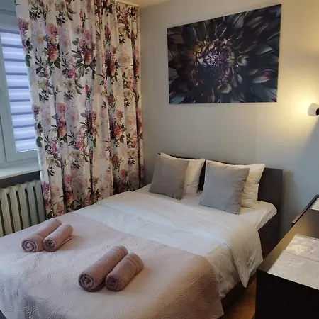 Przytulny W Scislym Centrum Apartman
